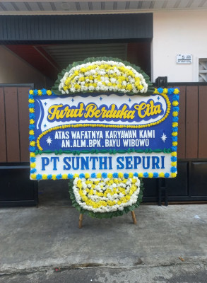 Papan Bunga Duka di Segala Anyar