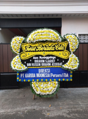 Papan Bunga Duka di Segala Anyar